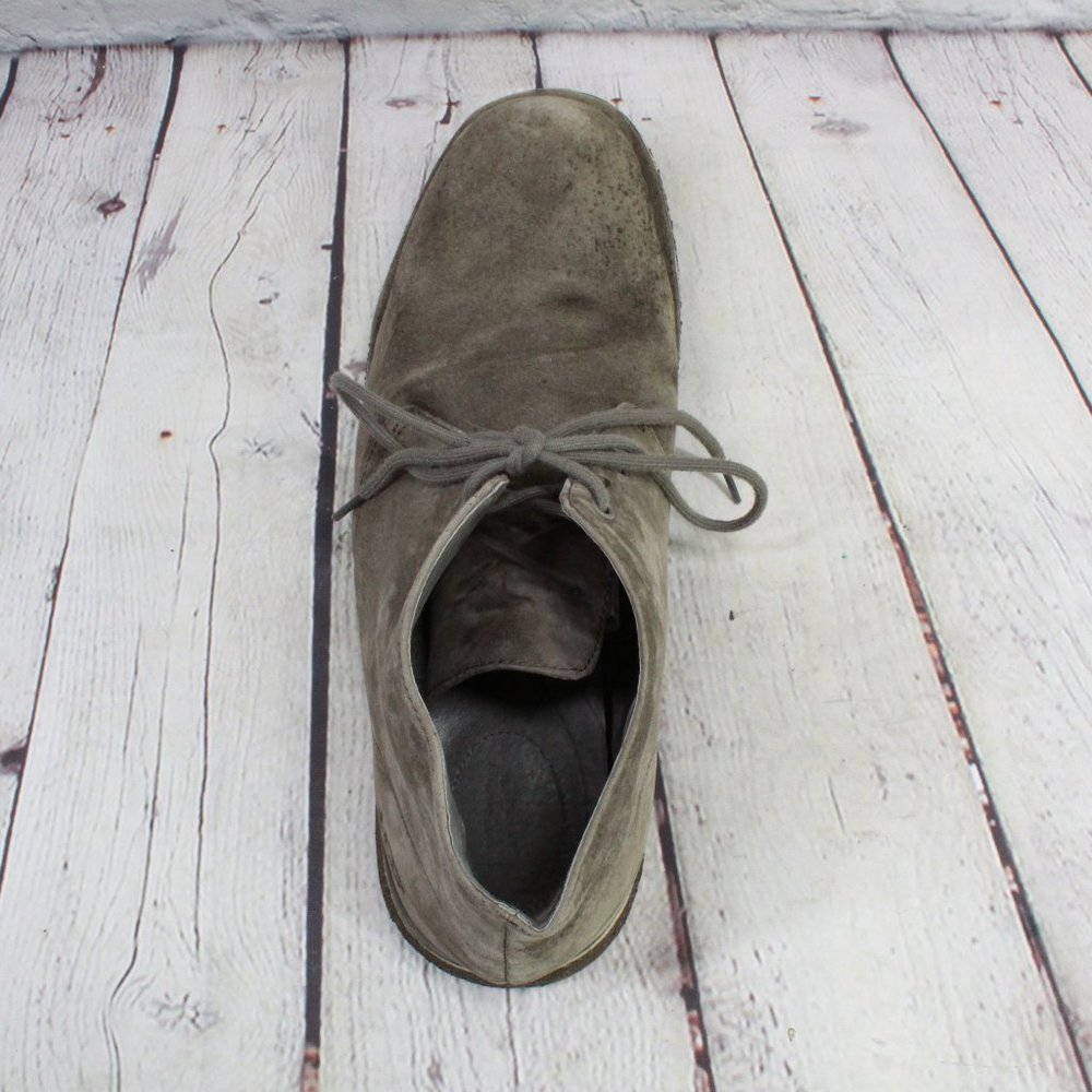UGG Gray Suede Lace Up Chukka Boots Size 12 - Picture 6 of 9